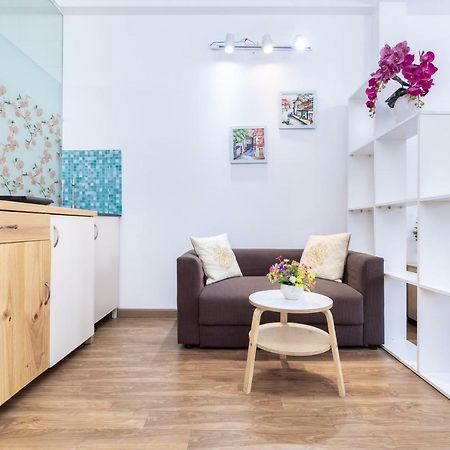 הו צ'י מין סיטי Cozrum Homes Truong Dinh מראה חיצוני תמונה
